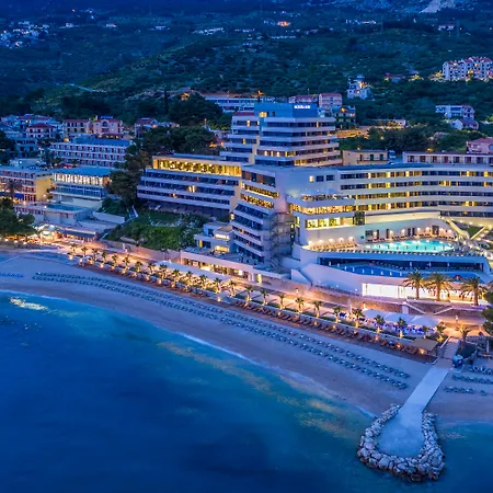 Medora Auri Family Hotel Podgora