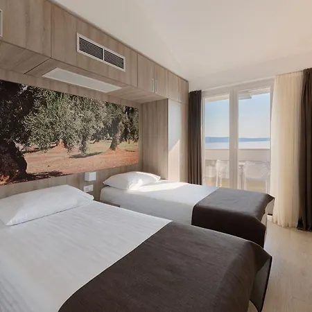 Hotel Medora Auri Family 4*