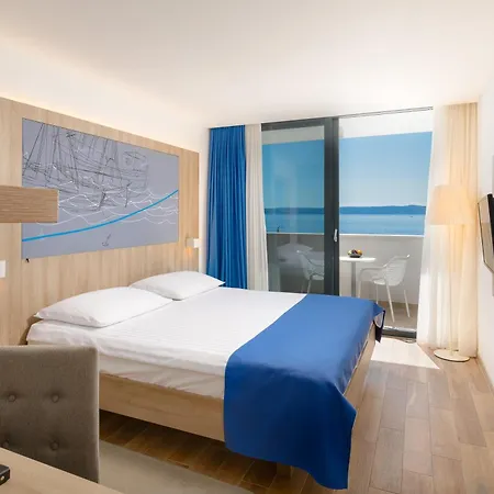 Medora Auri Family 4* Podgora