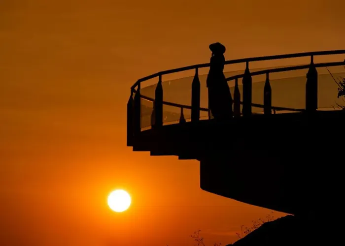 Medora Auri Family 4*