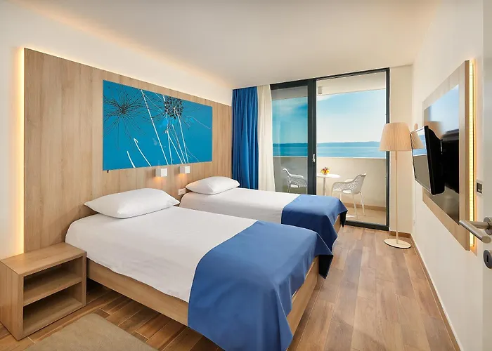 Medora Auri Family 4*