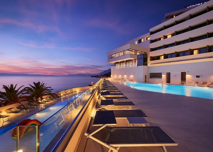 Medora Auri Family Hotel