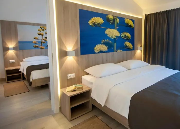 Hotel Medora Auri Family