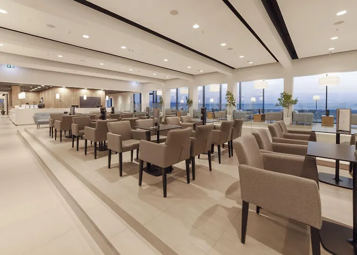 Medora Auri Family Hotel